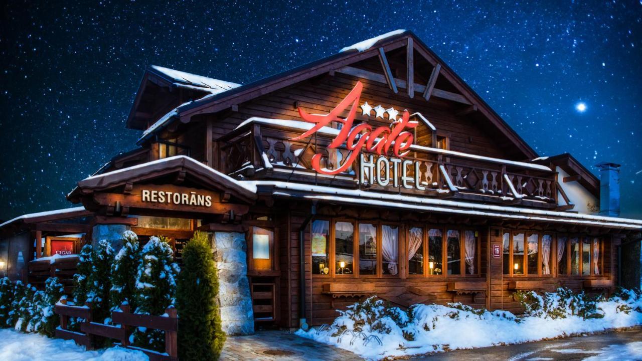 Agate Hotel Ozolnieki Kültér fotó