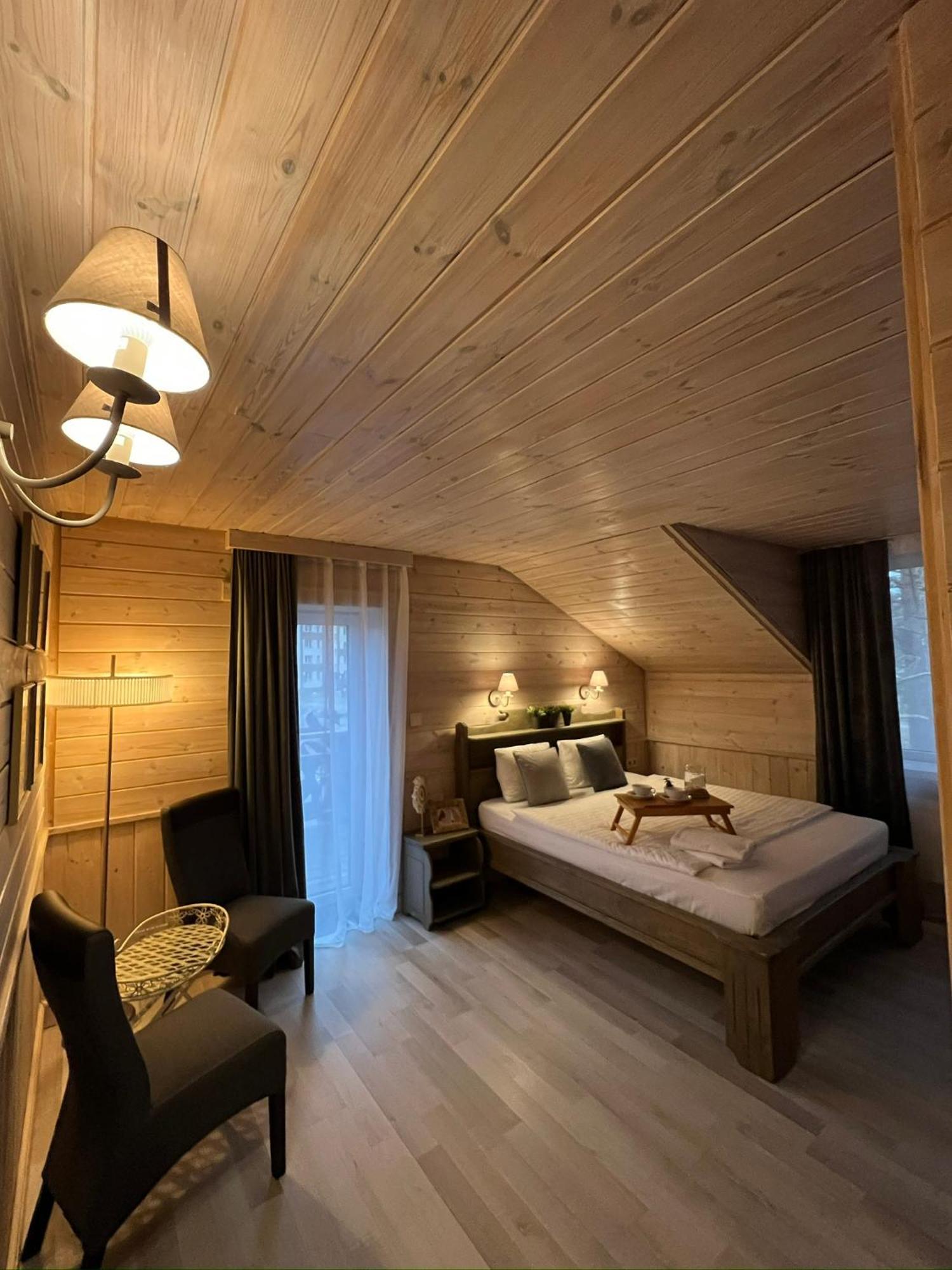 Agate Hotel Ozolnieki Kültér fotó