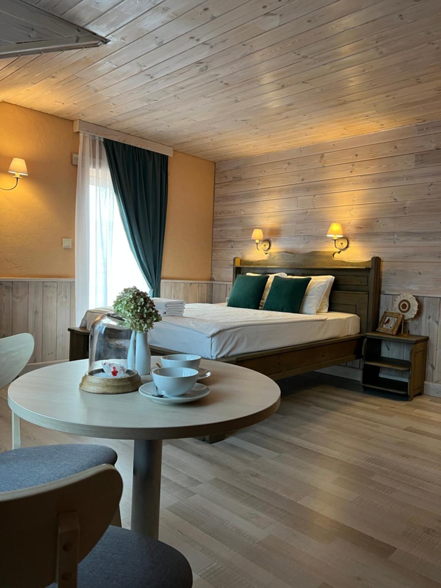 Agate Hotel Ozolnieki Kültér fotó